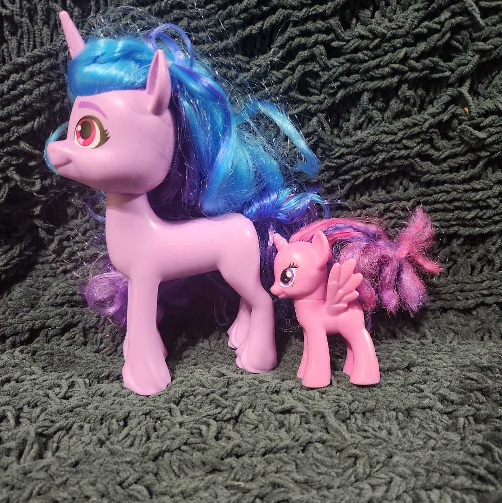 Hasbro My Little Pony Figurines